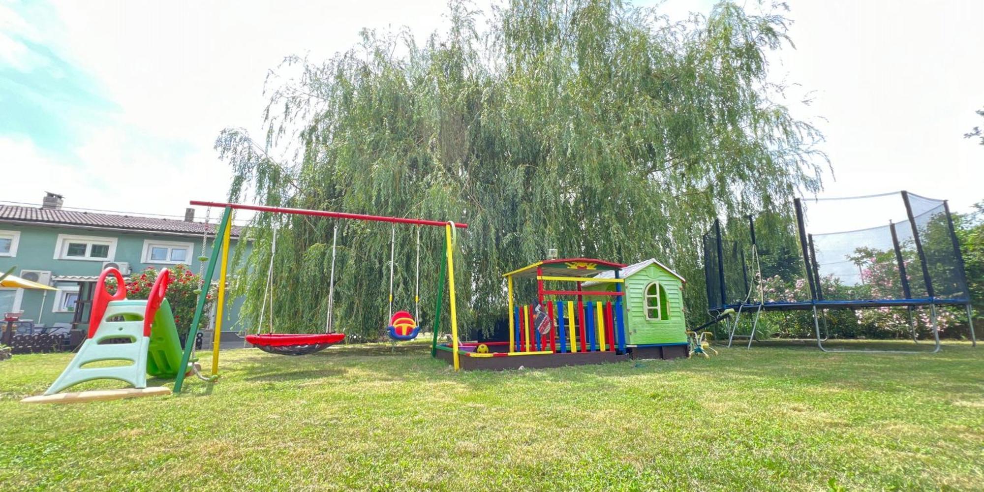 Green Place Portoroz Rc Exterior photo